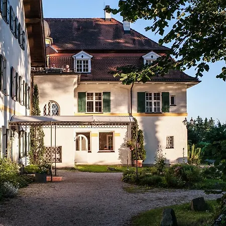 Biohotel Schlossgut Hotel Oberambach