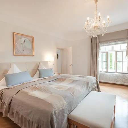 מלון Biohotel Schlossgut