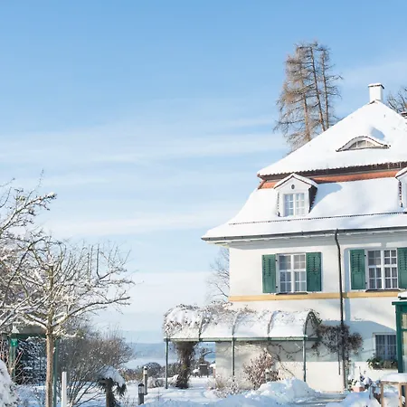Hotel Biohotel Schlossgut Oberambach