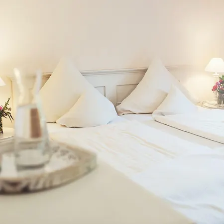 Biohotel Schlossgut Oberambach