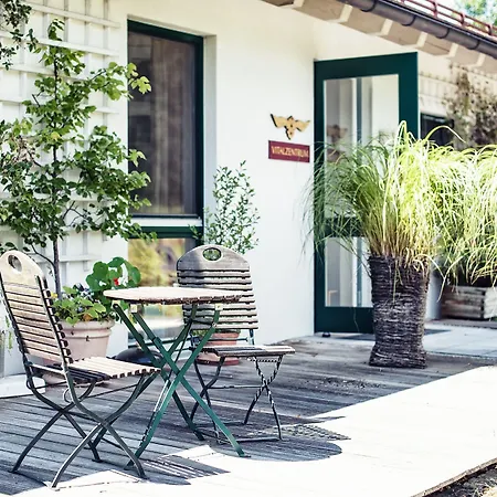 Biohotel Schlossgut Oberambach Hotel 4*