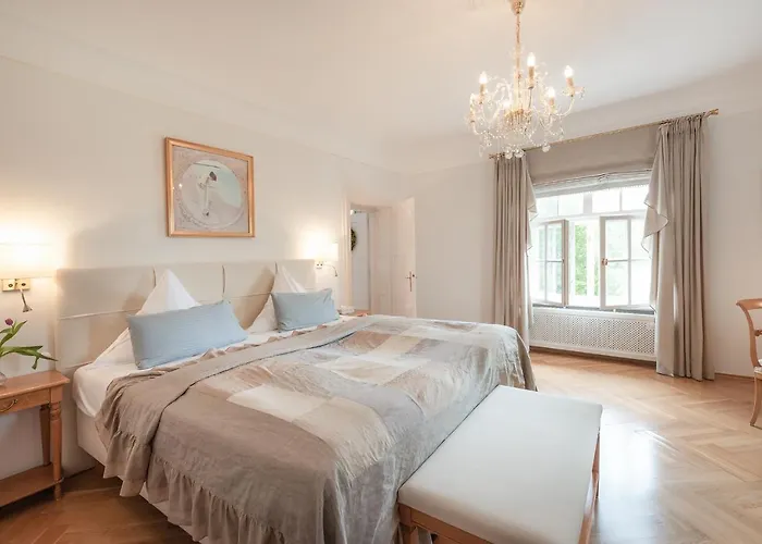 فندق Biohotel Schlossgut