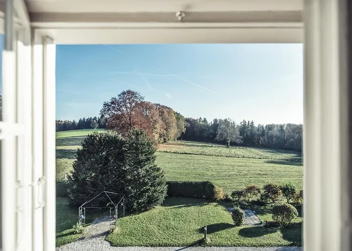 Biohotel Schlossgut فندق 4*