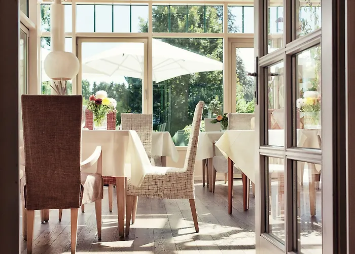 فندق Biohotel Schlossgut