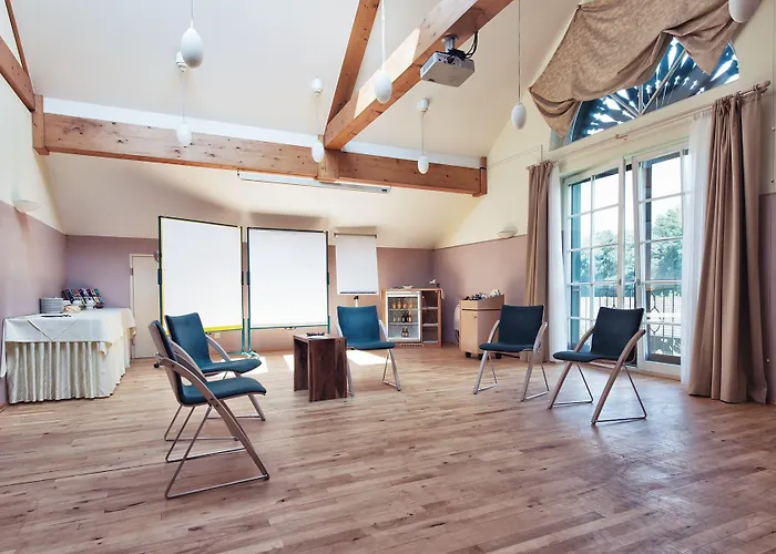 Biohotel Schlossgut فندق