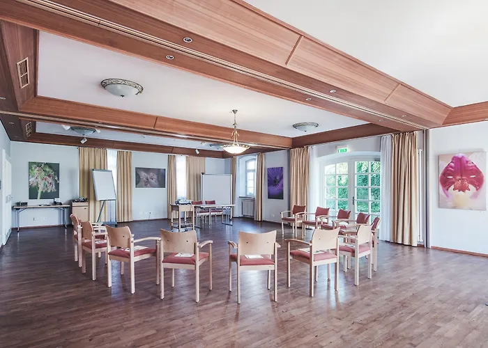מלון Biohotel Schlossgut 4*