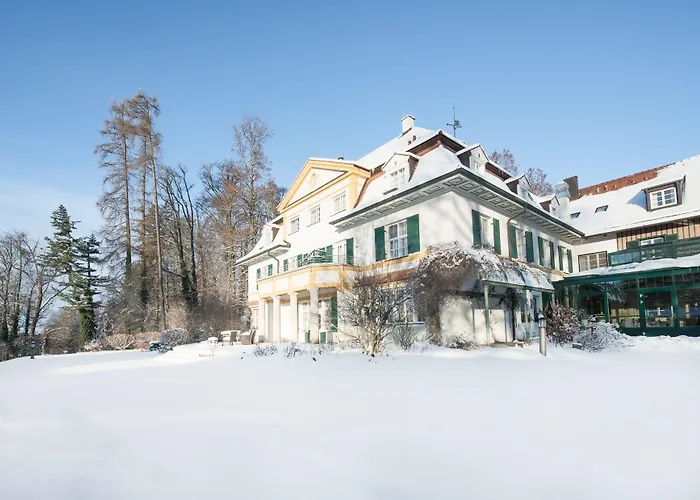 Biohotel Schlossgut Oberambach